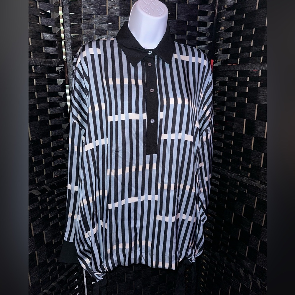 Black & White Striped Button-Front Women's Top